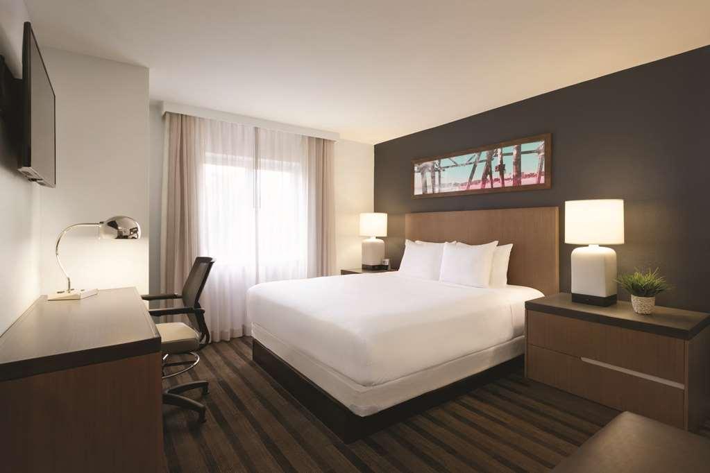 Hyatt House Chicago Medical/University District Room photo