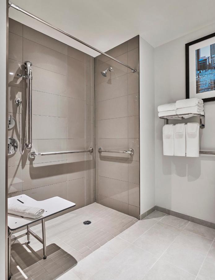 Hyatt House Chicago Medical/University District Exterior photo