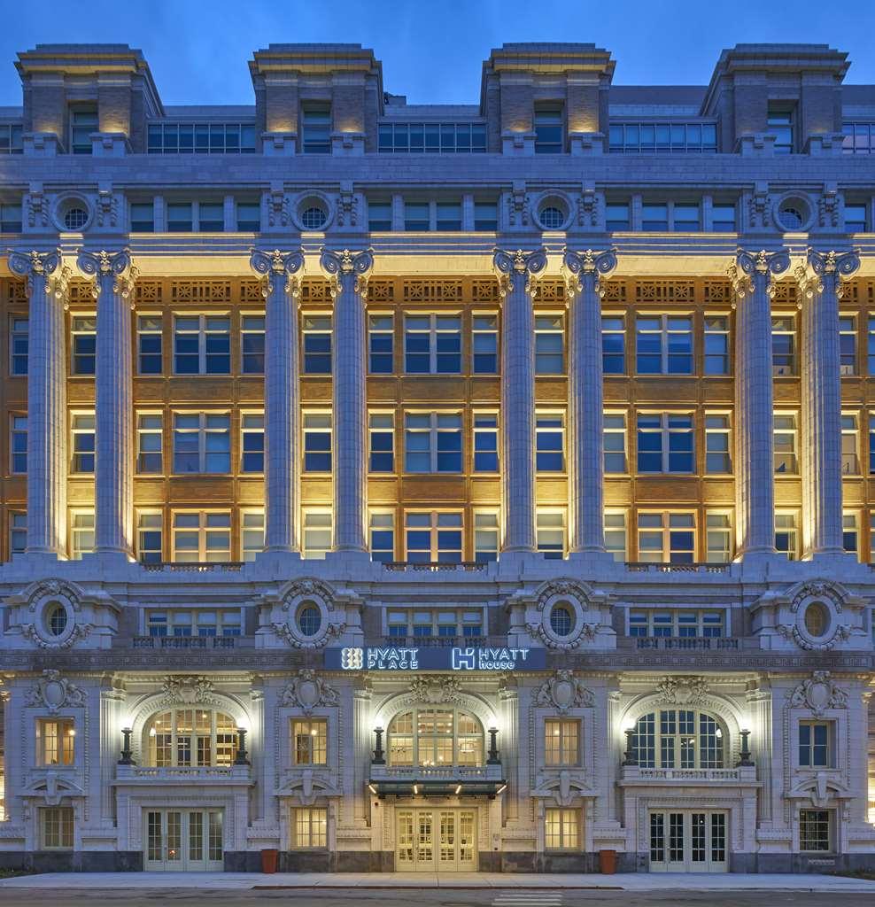 Hyatt House Chicago Medical/University District Exterior photo